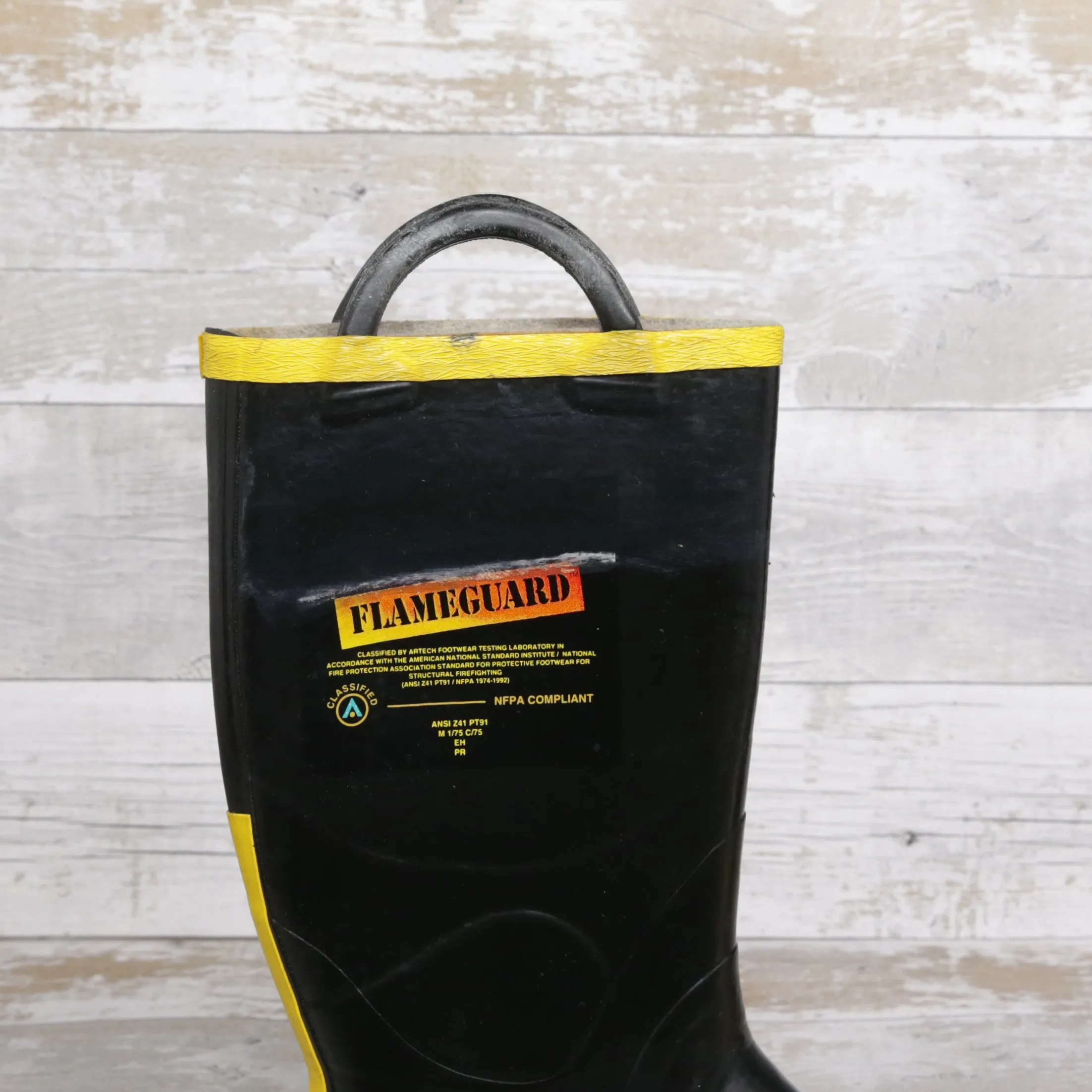 De-Branded Flameguard Safety Wellington Boots UK5.5