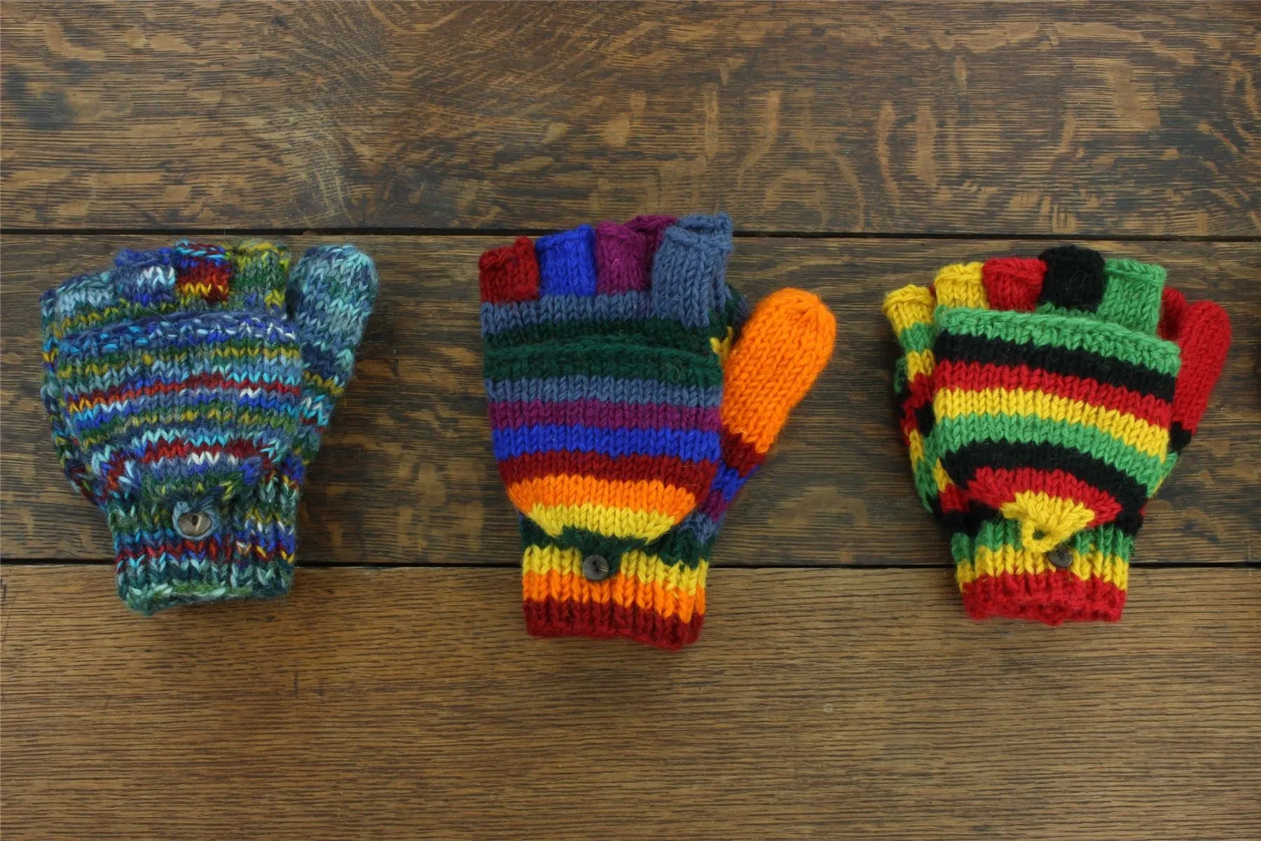 Hand Knitted Wool Shooter Gloves - Stripe Retro A