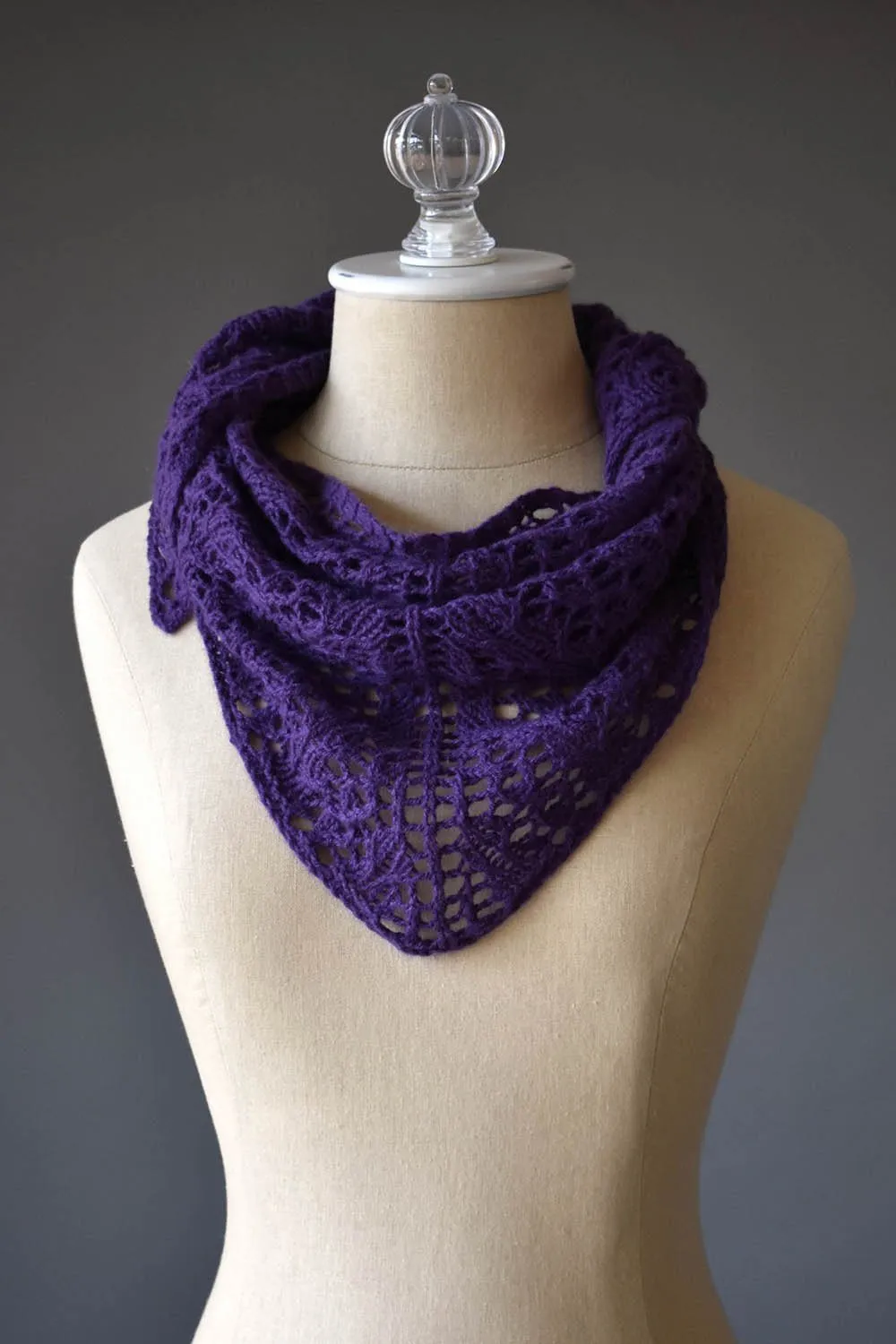 Hyacinth Shawlette