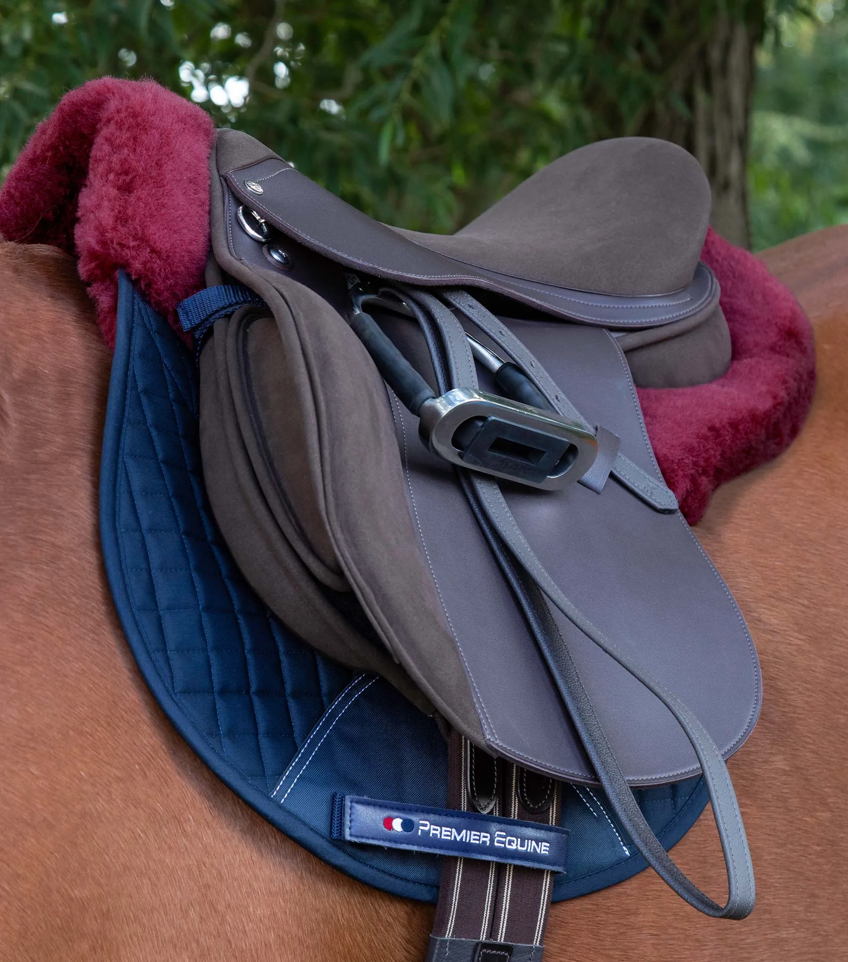 Merino Wool Saddle Pad - GP/Jump Numnah Navy/Burgundy Wool