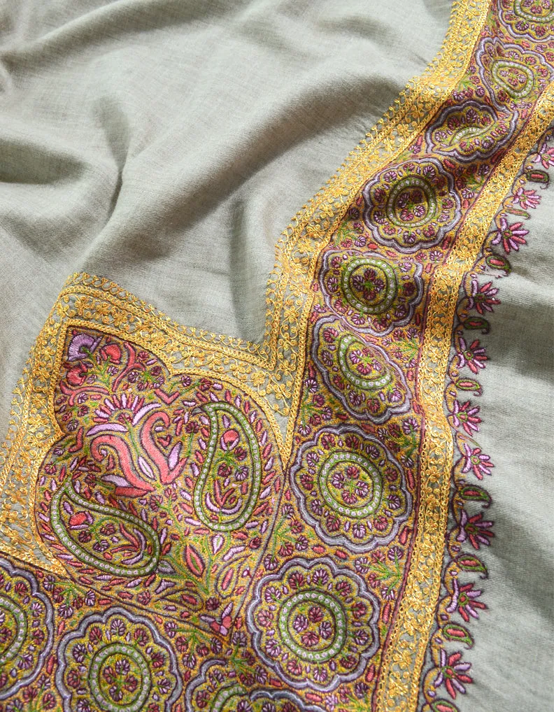 Natural Pashmina Shawl In Sozni & Tilla 5933