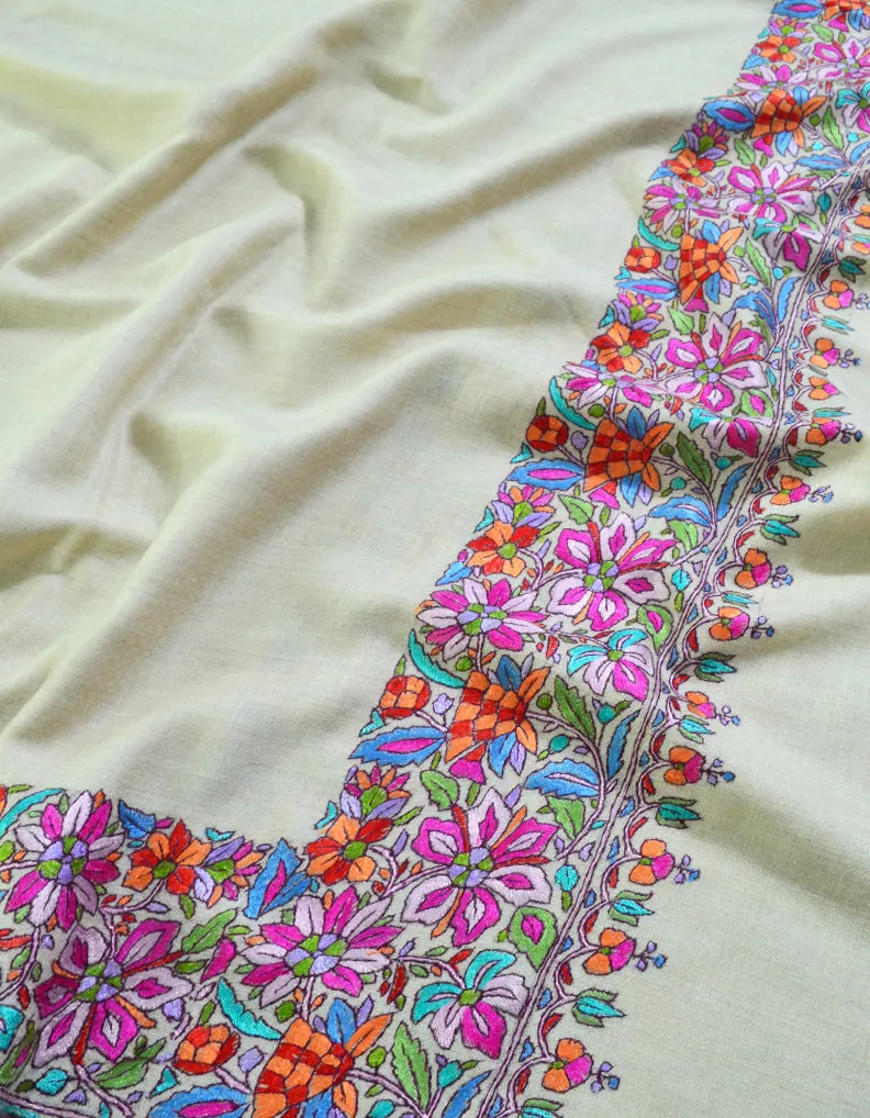 Off white Pashmina Shawl In Embroidery 5969