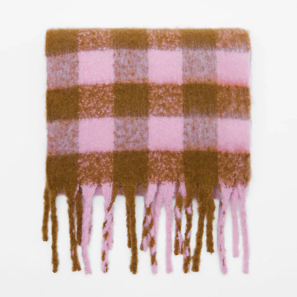 Street Style Two Tone Brushed Fringe Narrow Plaid Scarf - Pink